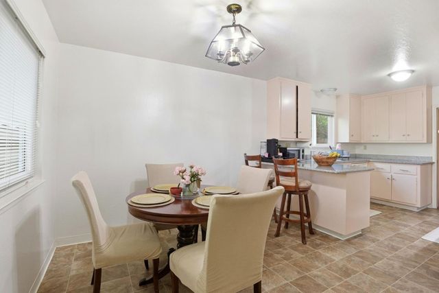 503 W Fox Court, Redwood City, CA 94061