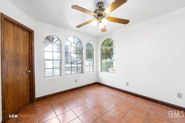 7712 Jensen Avenue, Bakersfield, CA 93308