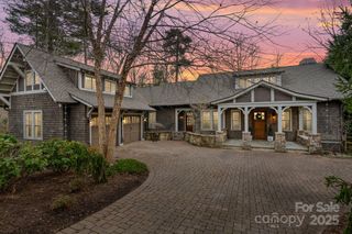 14 Landsdowne Court, Asheville, NC 28803