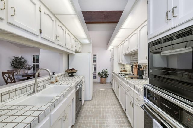 5419 W Judy Avenue, Visalia, CA 93277