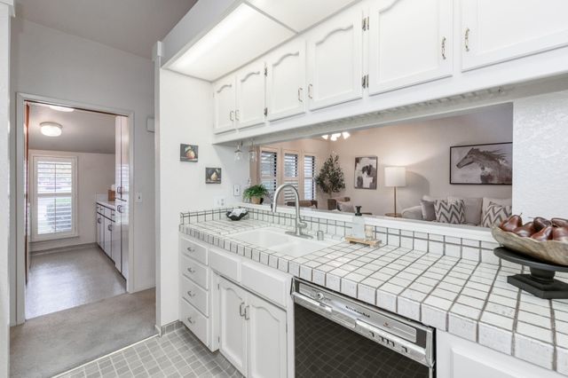 5419 W Judy Avenue, Visalia, CA 93277