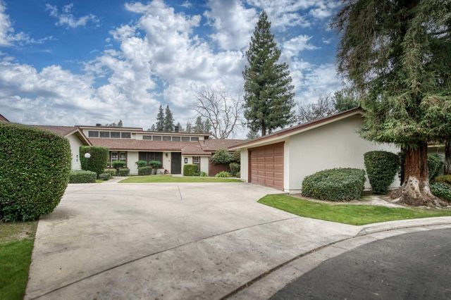 5419 W Judy Avenue, Visalia, CA 93277
