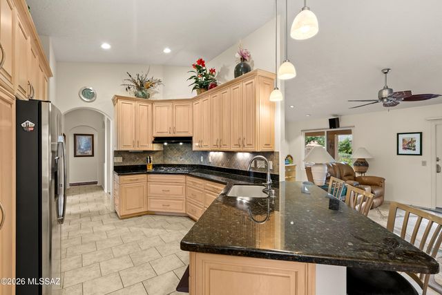 65885 E Desert Ridge Drive, Tucson, AZ 85739