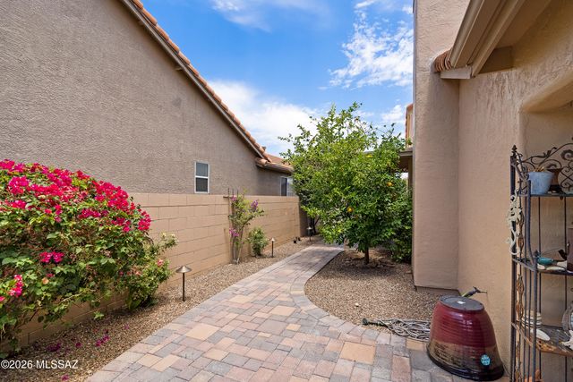 65885 E Desert Ridge Drive, Tucson, AZ 85739