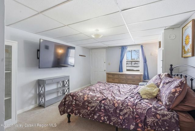 5562 New York 9g, Livingston, NY 12534