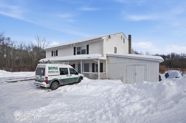 5562 New York 9g, Livingston, NY 12534