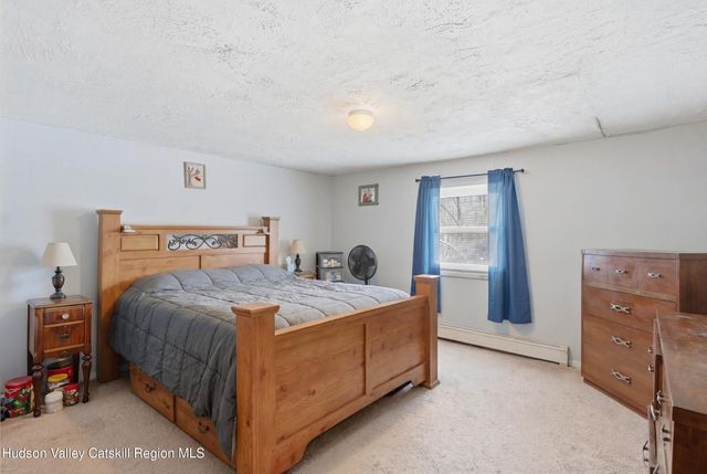 5562 New York 9g, Livingston, NY 12534