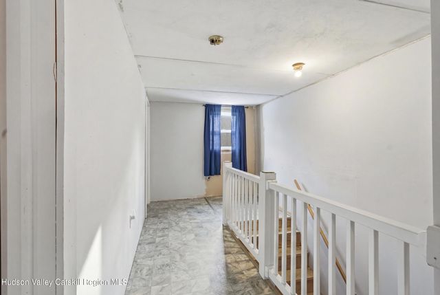 5562 New York 9g, Livingston, NY 12534