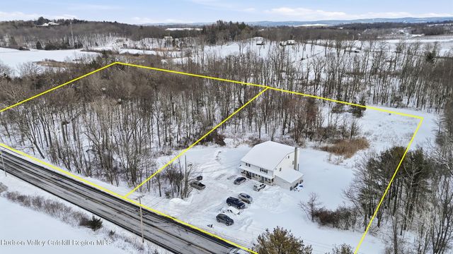 5562 New York 9g, Livingston, NY 12534