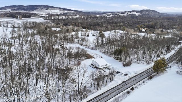 5562 New York 9g, Livingston, NY 12534