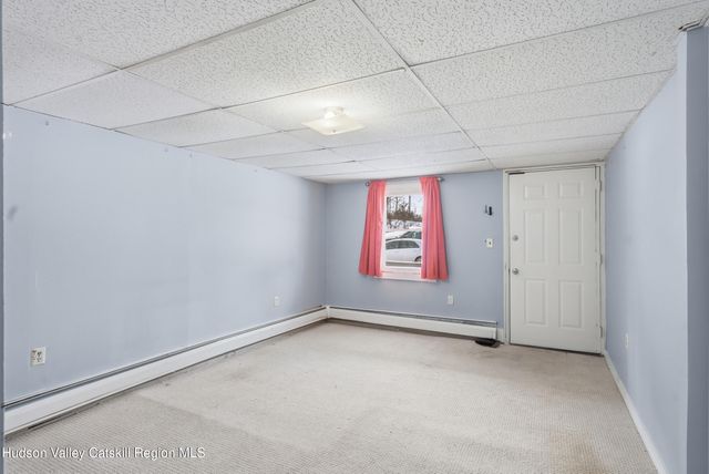 5562 New York 9g, Livingston, NY 12534