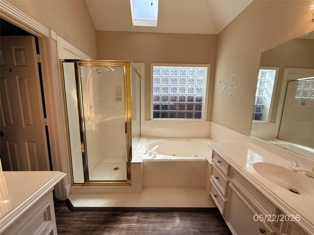 4627 Cashel Spring Drive, Houston, TX 77069
