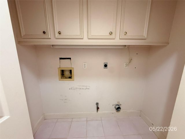 4627 Cashel Spring Drive, Houston, TX 77069