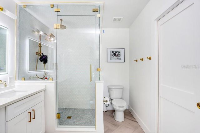 3926 VENETIAN WAY, Tampa, FL 33634
