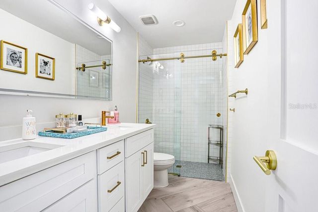 3926 VENETIAN WAY, Tampa, FL 33634
