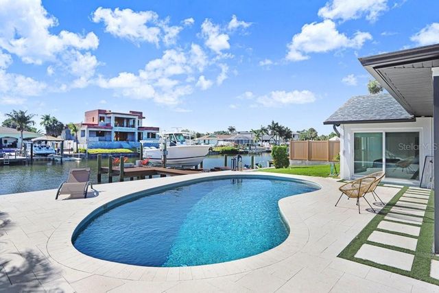 3926 VENETIAN WAY, Tampa, FL 33634