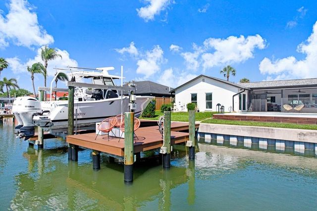3926 VENETIAN WAY, Tampa, FL 33634