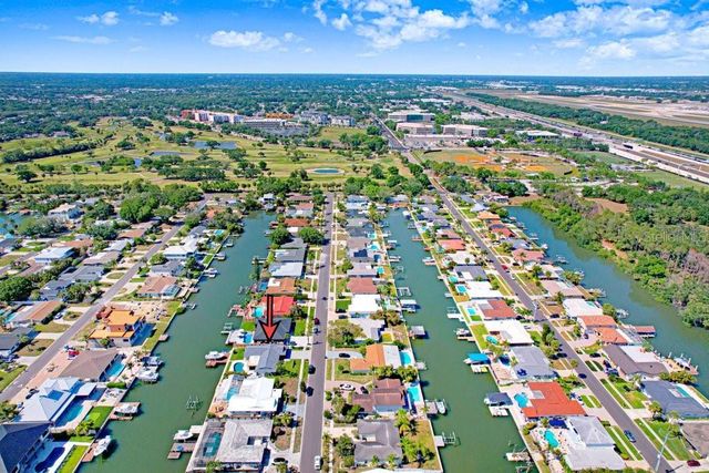 3926 VENETIAN WAY, Tampa, FL 33634