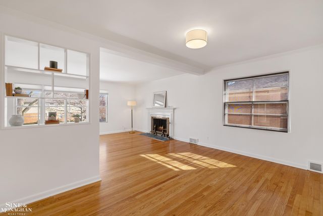 815 Harcourt Road, Grosse Pointe Park, MI 48230