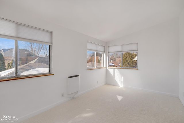 815 Harcourt Road, Grosse Pointe Park, MI 48230