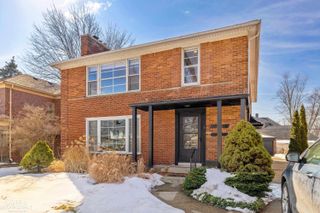 815 Harcourt Road, Grosse Pointe Park, MI 48230
