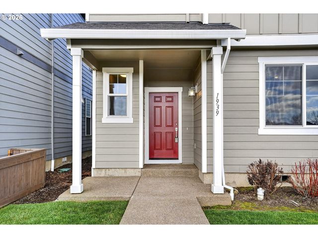 1939 Nw KENT St, Mc Minnville, OR 97128