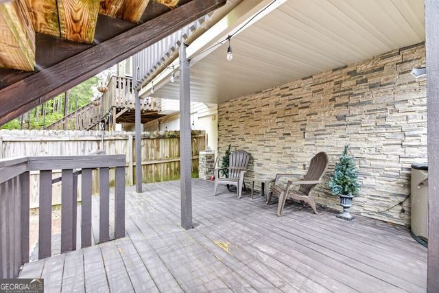 2484 Stonegate Drive NW, Acworth, GA 30101