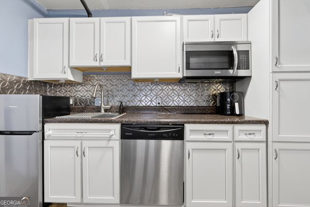 2484 Stonegate Drive NW, Acworth, GA 30101