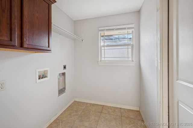 112 W 60th Place S, Muskogee, OK 74401