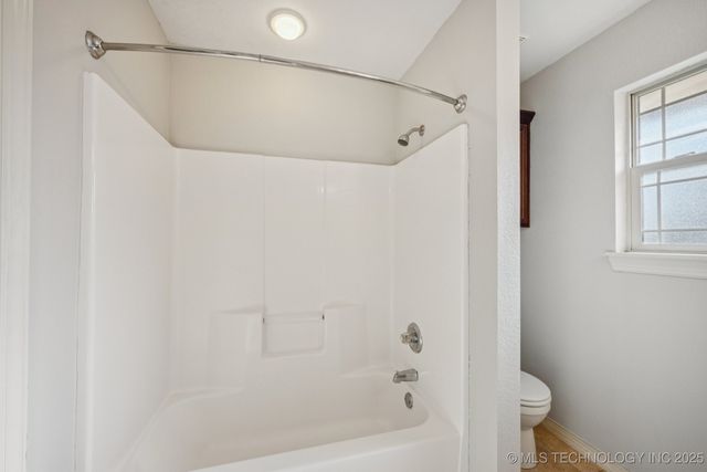 112 W 60th Place S, Muskogee, OK 74401