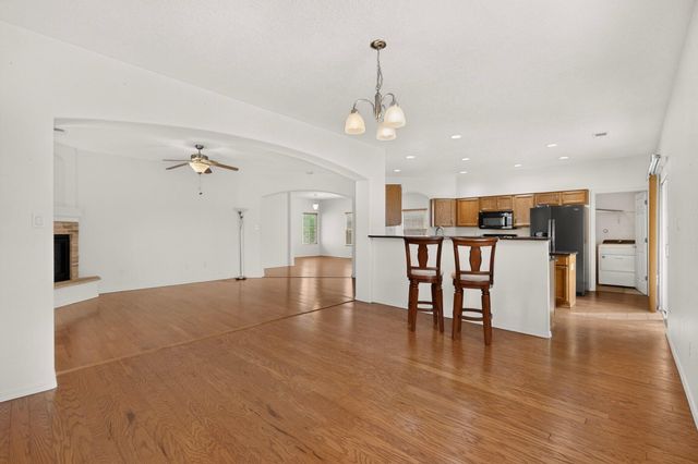 1919 Cam Fella Street SE, Albuquerque, NM 87123