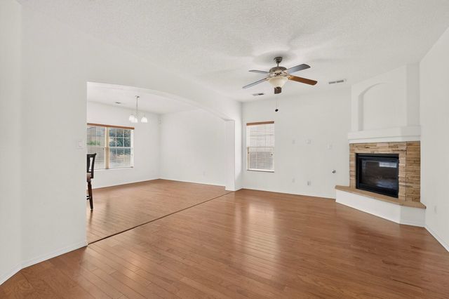1919 Cam Fella Street SE, Albuquerque, NM 87123
