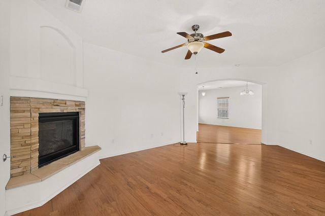 1919 Cam Fella Street SE, Albuquerque, NM 87123