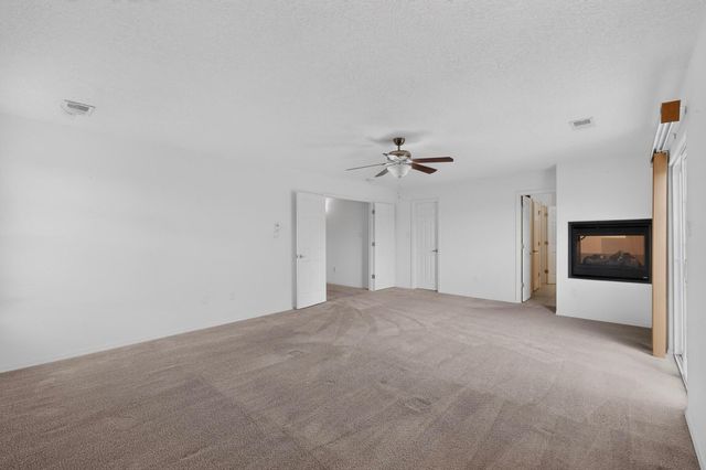 1919 Cam Fella Street SE, Albuquerque, NM 87123