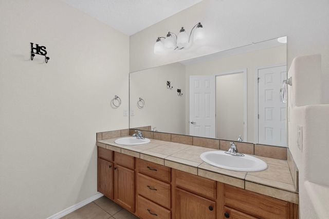 1919 Cam Fella Street SE, Albuquerque, NM 87123