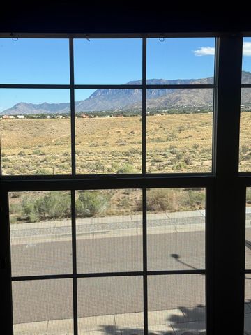 1919 Cam Fella Street SE, Albuquerque, NM 87123