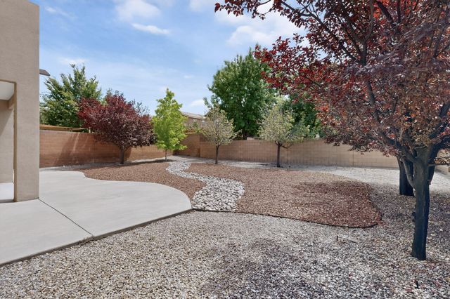 1919 Cam Fella Street SE, Albuquerque, NM 87123