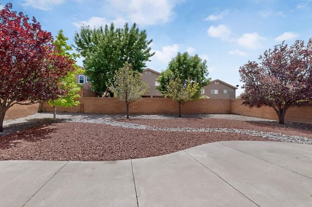 1919 Cam Fella Street SE, Albuquerque, NM 87123