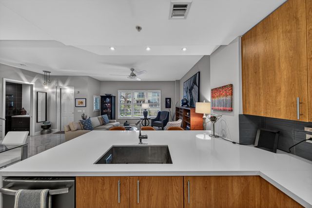 2609 NE 14th Avenue 113, Wilton Manors, FL 33334