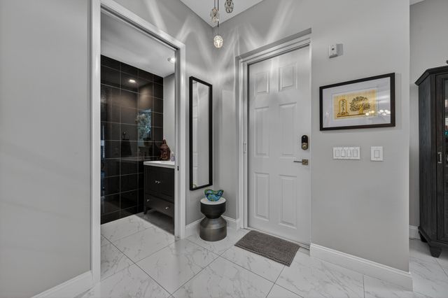 2609 NE 14th Avenue 113, Wilton Manors, FL 33334