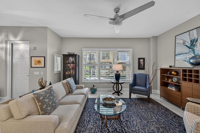 2609 NE 14th Avenue 113, Wilton Manors, FL 33334