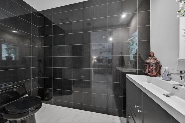 2609 NE 14th Avenue 113, Wilton Manors, FL 33334