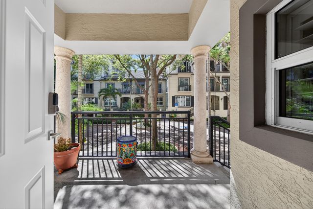 2609 NE 14th Avenue 113, Wilton Manors, FL 33334