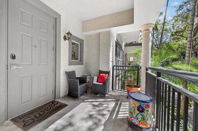 2609 NE 14th Avenue 113, Wilton Manors, FL 33334