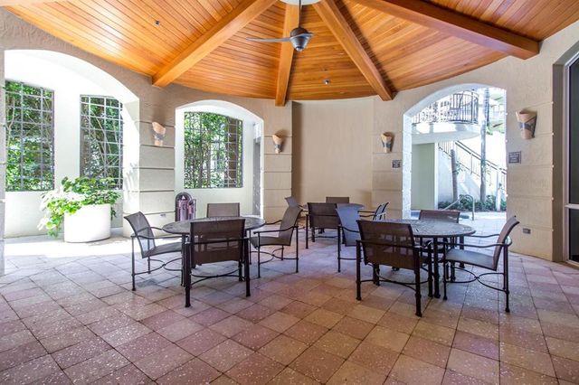 2609 NE 14th Avenue 113, Wilton Manors, FL 33334