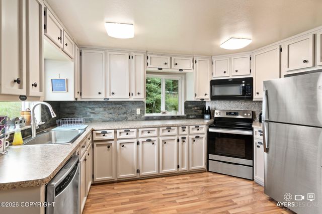 23031 Cohoe Loop Road, Kasilof, AK 99610