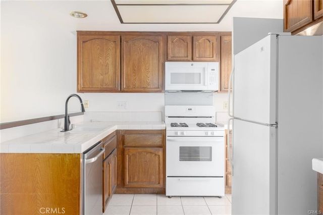 23 Columbus, Irvine, CA 92620