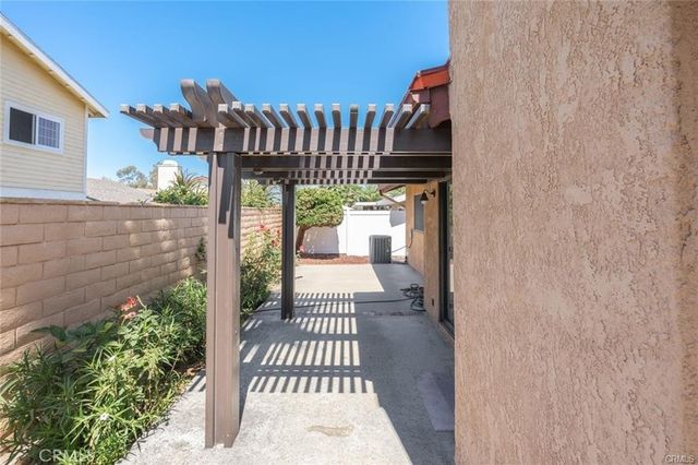 23 Columbus, Irvine, CA 92620