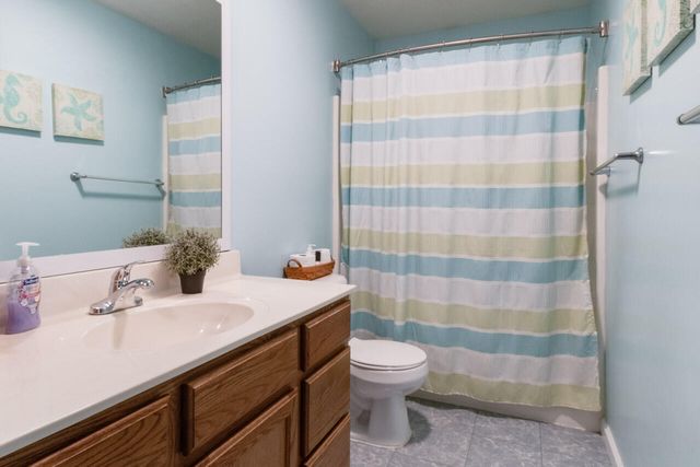 7070 Jamaica Lane, Portage, MI 49002