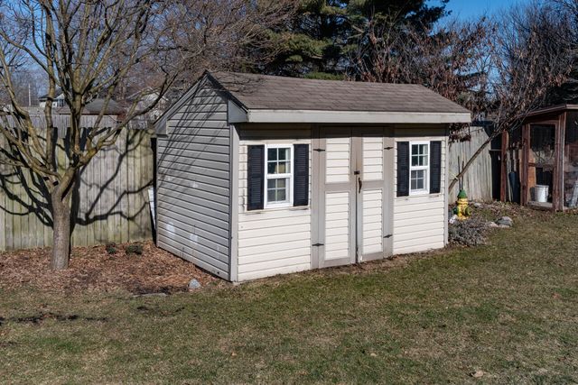 7070 Jamaica Lane, Portage, MI 49002